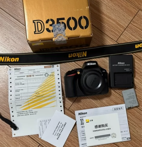 尼康d3500，尼康18-105，尼康55...