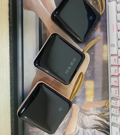 20000毫安超大容量自带线超薄小巧便携快...