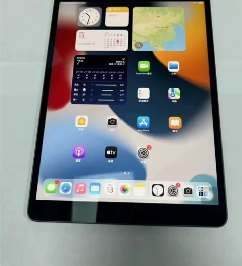 带笔出ipad 2019 128G 便宜出...