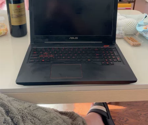 华硕飞行堡垒Fx63v 大二（18年）的时...