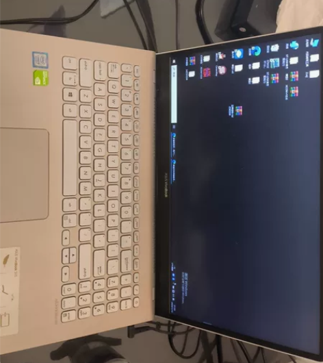 本科的时候买的 现在准备出掉换新。华硕Vi...