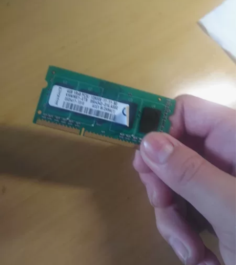 ddr3l笔记本内存条 4gb，金士顿，配...
