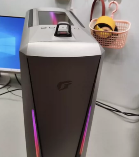 低价处理 七彩虹 M600幻境之眼 i5 ...