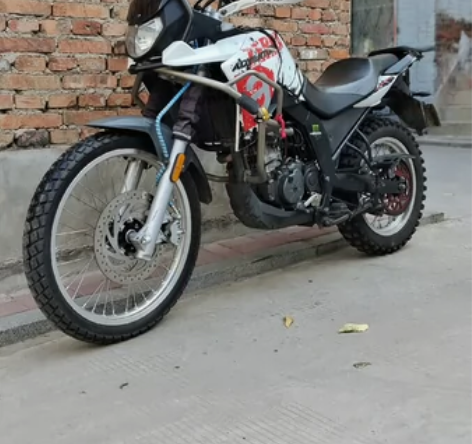 阿普利亚17 treea150adv，不是...