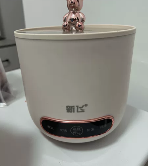 新飞电饭煲，用了两次，1.6L适合1-2人...