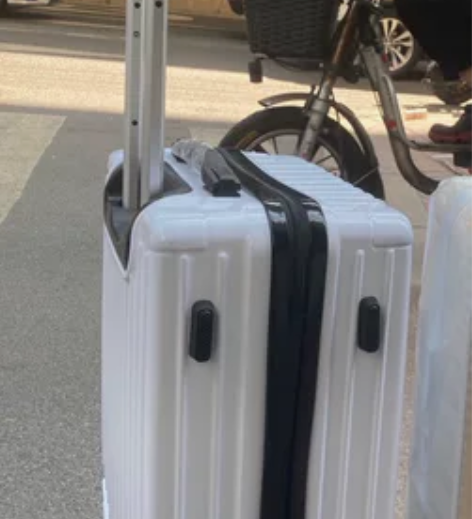 不用了，闲置出旅行者20寸的。可以上飞机，...