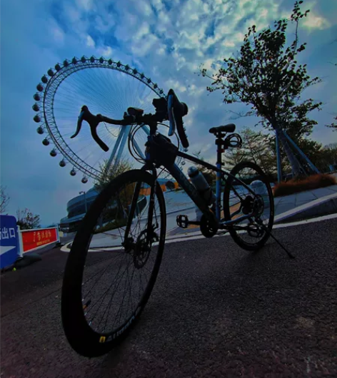 98新，新车，就骑了不到100km 原价6...