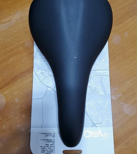 jeep吉普车自行车原装坐垫 感兴趣的话点...