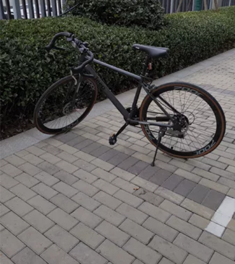 jeep公路车 朋友送的没时间骑 外地的朋...