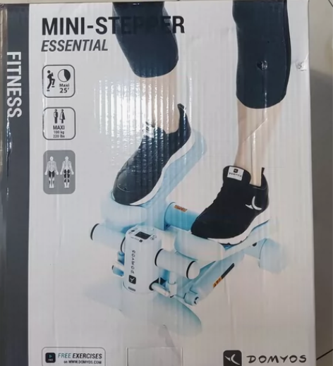 九成新踏步机家用健身女减肥神器瘦腿机原地登...