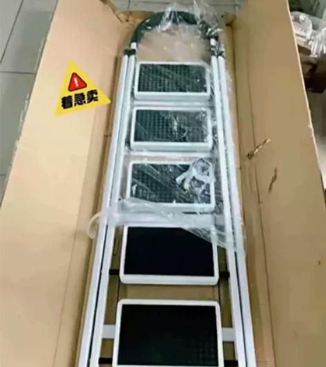 【急卖处理】梯子家用折叠梯加厚碳钢人字梯移...