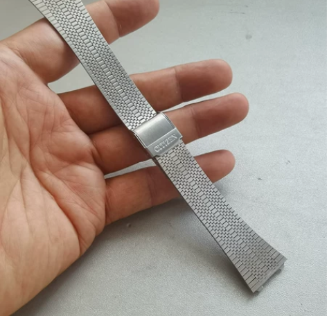 平口18mm，表耳外宽22mm，西铁城不锈...