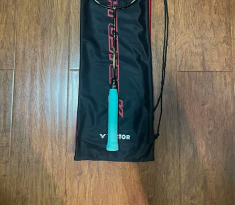 Victor威克多黑金隼高定羽毛球拍 25...