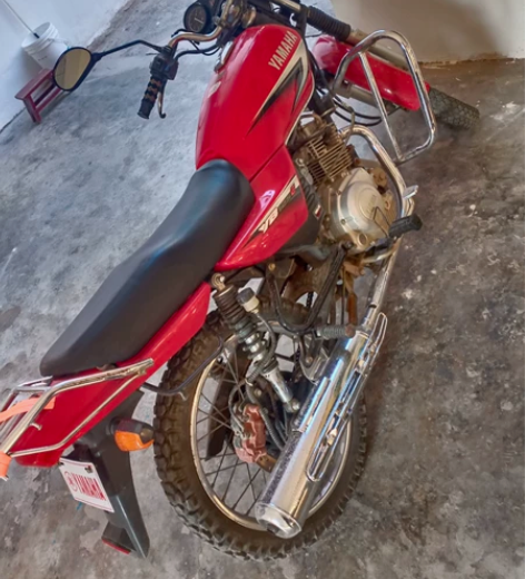 出雅马哈yb125e天戟 改了后碟刹。一切...