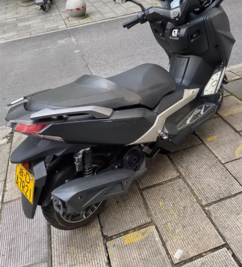 全车无拆无修，证件齐全刚做过保养到手就骑需...