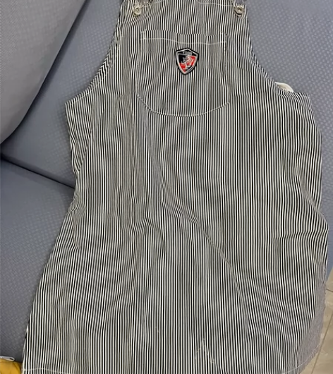 背带裙全新 黑白条纹 90-105斤左右穿...