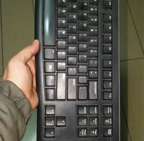 罗技键盘，型号k120，usb插头，同城取...