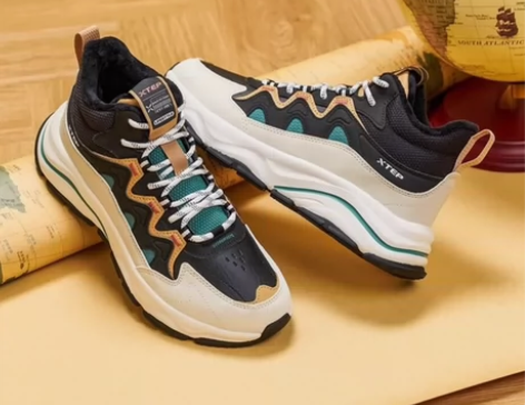 特步赤岩男棉鞋2023冬季新款休闲鞋加绒保...