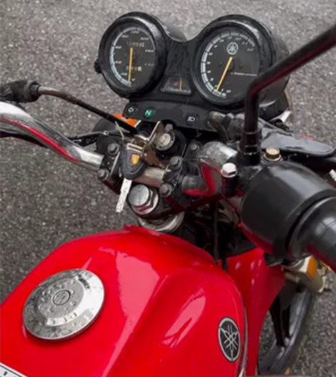 雅马哈天剑摩托车 125 .自用的雅马哈摩...