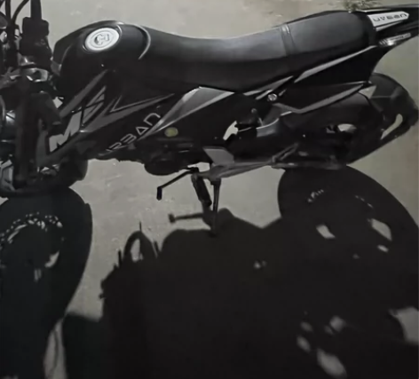 摩瑞5 小怪兽摩托车 嘎嘎新. 感兴趣的话...