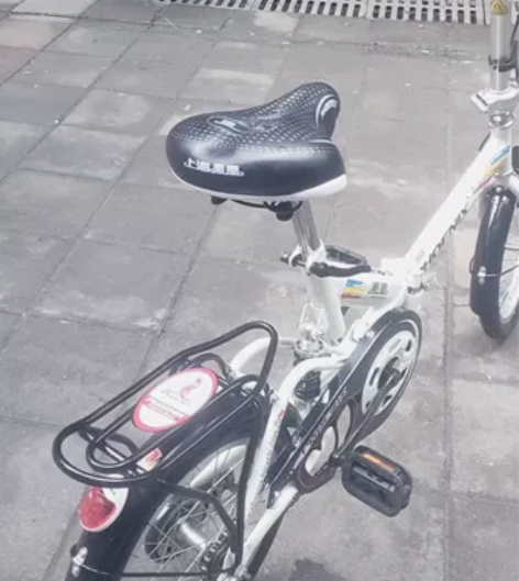 凤凰折叠自行车，16寸的，几乎全新，上公交...