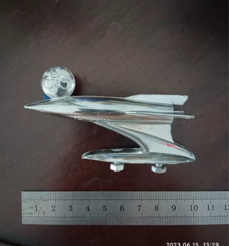 永久自行车前旗标，做工精细，品相完好，老货...