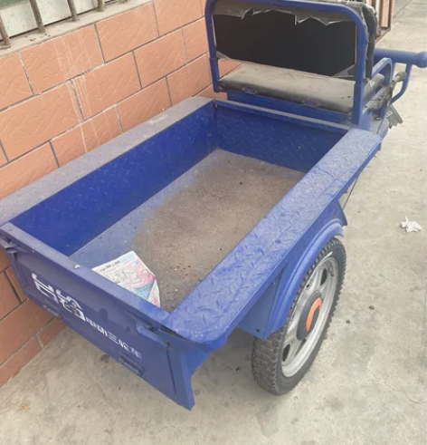 电动三轮车 8成新 除了灰有点多 其他都是...