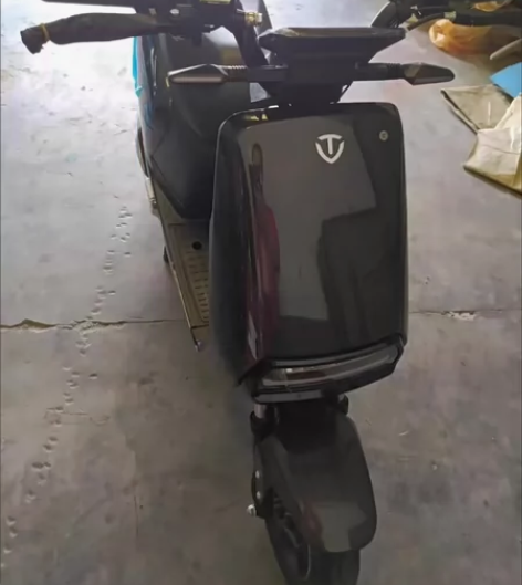 急转！72伏二手电动车 8 9成新，续航6...
