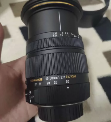 适马DC 17-50mm f2.8 EX ...