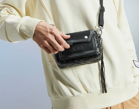 肖战同款中国李宁斜挎包情侣包包休闲男包旗舰...