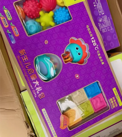 纽奇新生摇铃牙胶礼盒 纽奇新生儿启蒙大礼包...