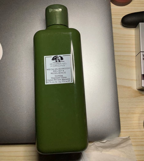 寒假长痘买的 用了没几次 敷完有点油光 不...