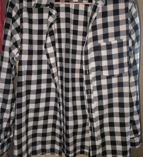 9成新棉服，40元就卖，自取 感兴趣的话点...