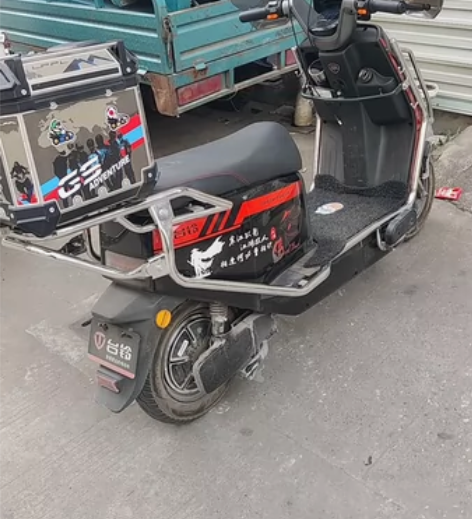 台铃劲风侠追风侠电动车，48V80安锂电池...