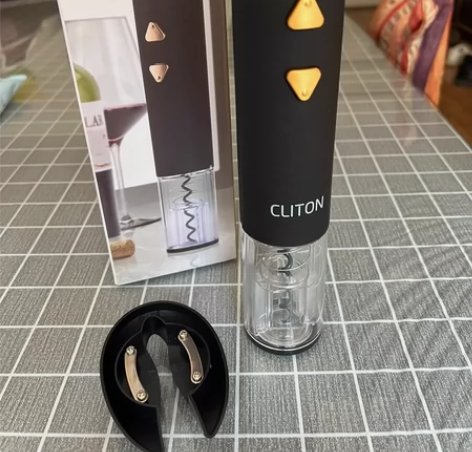 全新电动红酒开瓶器，仅试机用了一次，体验感...