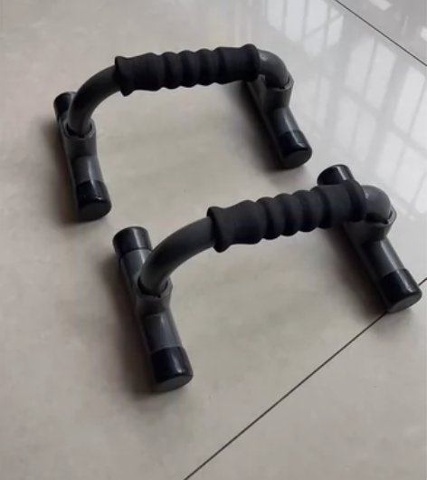 俯卧撑支架一对，南开区天拖附近自提 感兴趣...