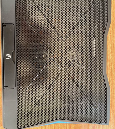 笔记本散热器 6风扇带灯光 噪音小 一直闲...