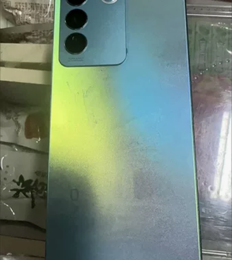 vivo系列s16，自己用的机子，学生可买...