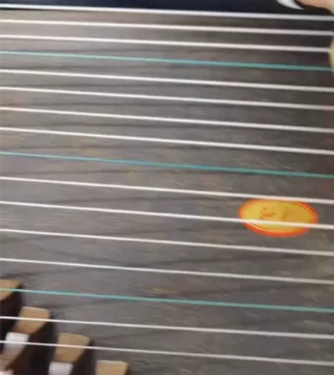 驰韵便携小古筝，90厘米。全新，本来是给女...