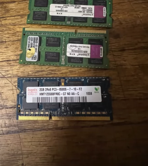 笔记本电脑ddr3内存条2G。 不接刀，一...