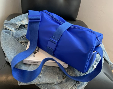 健身吐司包包女2023新款潮大容量小众设计...