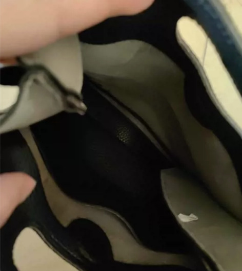 小羊皮包包 感兴趣的话点“我想要”和我私聊...