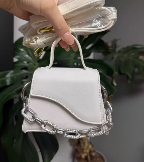 女士迷你口红包 背过2、3次，可盐可甜的一...