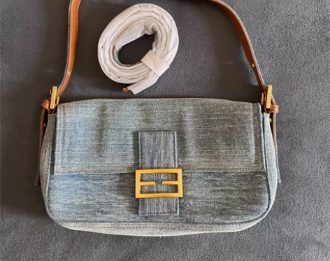 全新未拆/ 牛仔腋下包/斜挎 /复古 全新...