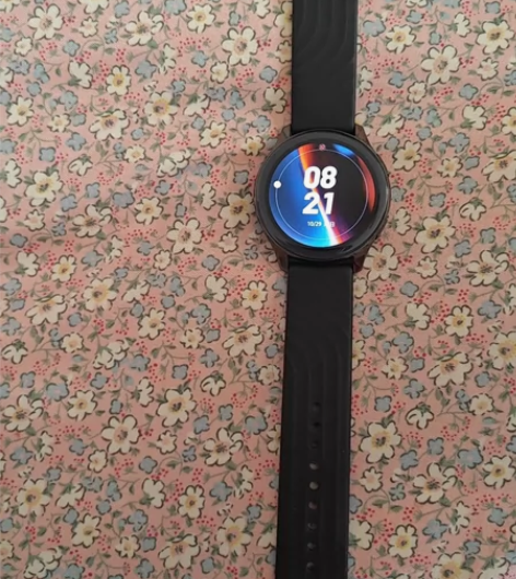 OPPO一加手表，99新，盒子配件什么的都...