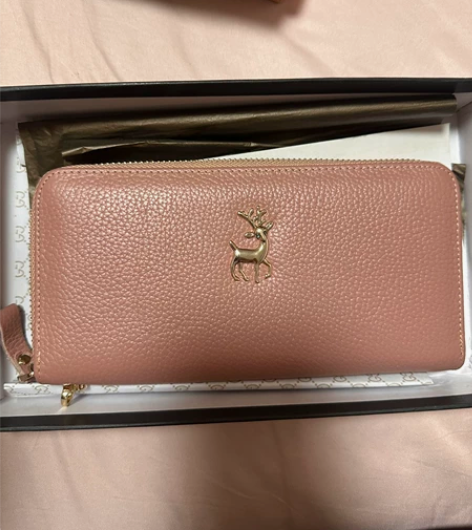 女士钱包 荔枝纹 全新 有盒子 感兴趣的话...