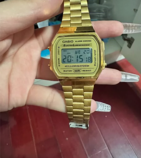 卡西欧小金表 无故障无维修 功能正常 感兴...