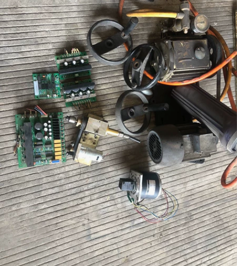 原装金马打孔机拆机件一套、全部正常使用、可...