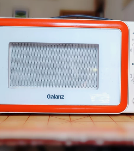 包邮 大容量格兰仕微波炉 P70H20N1...