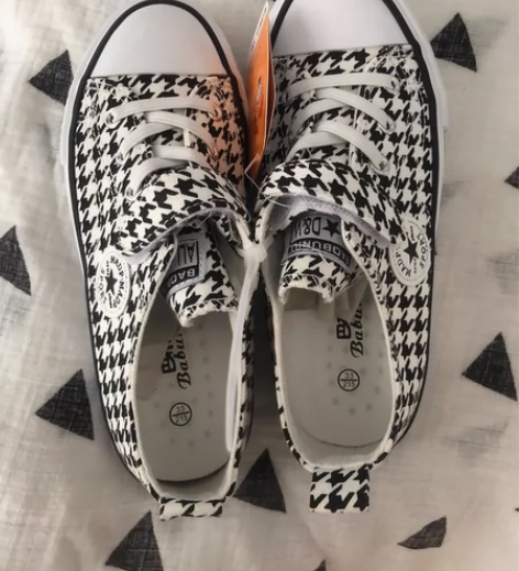 全新帆布鞋千鸟格纹33码 一只鞋的 鞋头鞋...